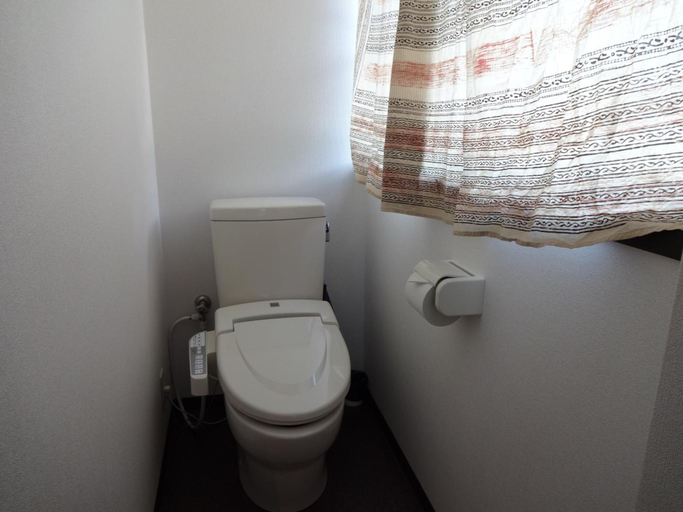 Bathroom 4, Forte, Unknown7