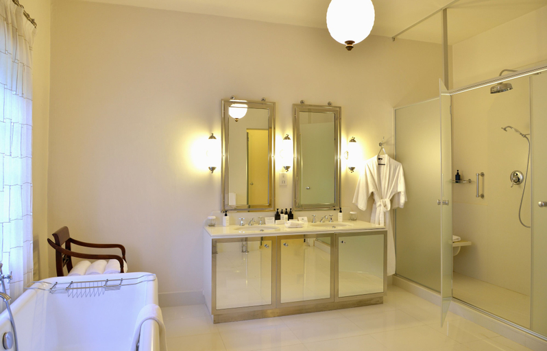 Bathroom 5, The Victoria Falls Hotel, Hwange