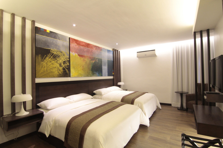 Bedroom 4, Century Hotel, Mabalacat