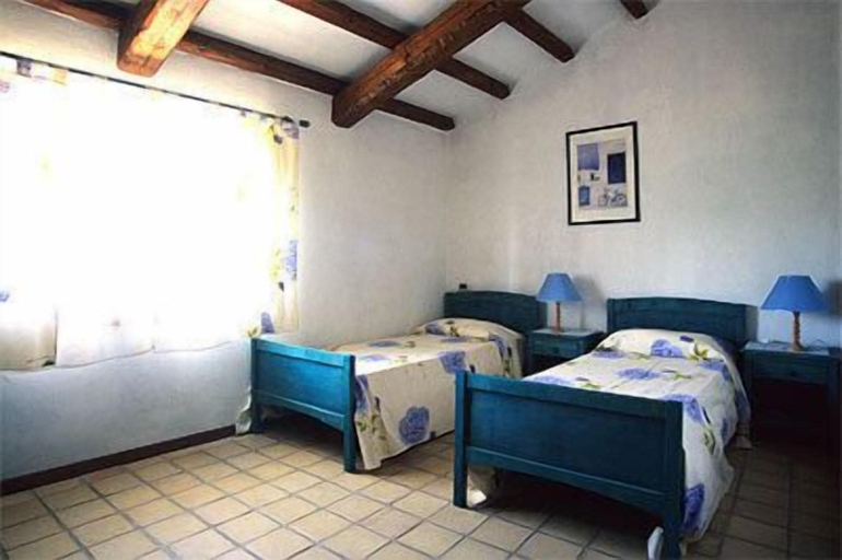 Bedroom 2, Agriturismo Il Portico, Pescara