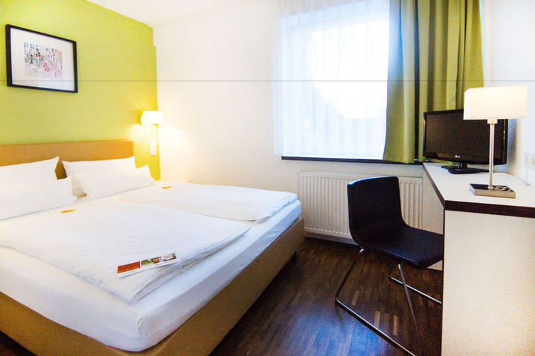 Bedroom 3, Zeitwohnhaus Suite Hotel & Serviced Apartments, Erlangen