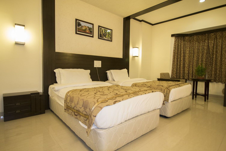 Others 5, Hotel Grand International, Latur