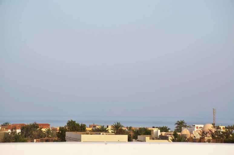 Others 5, Baraka Camp, Nuweiba'