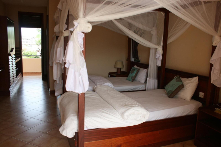 Bedroom 4, Ryan's Bay Hotel, Nyamagana