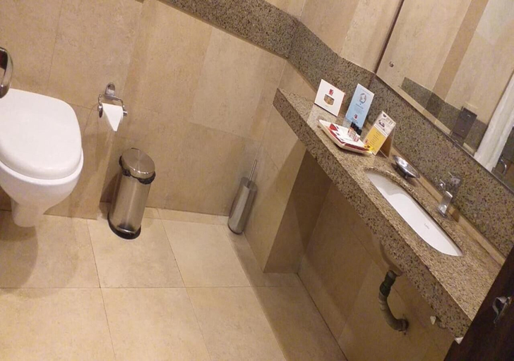 Bathroom 3, MB Greens Clarks Inn Moradabad, Moradabad