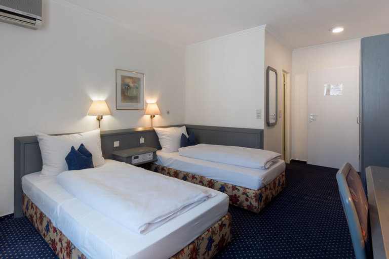 Bedroom 4, Belmont Classic, Bonn