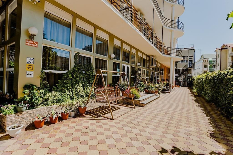 Exterior & Views 2, Mandarin Hotel, Sochi gorsovet