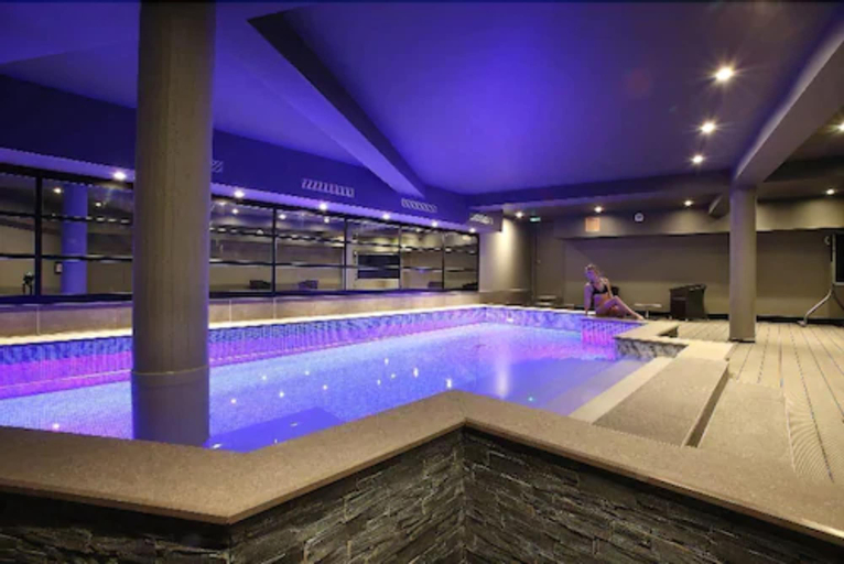 Hôtel Le Cinq Hyper Centre Ville, Savoie