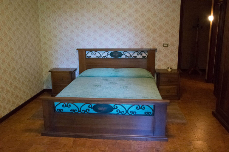 Bedroom 2, Villa Torresani, Udine