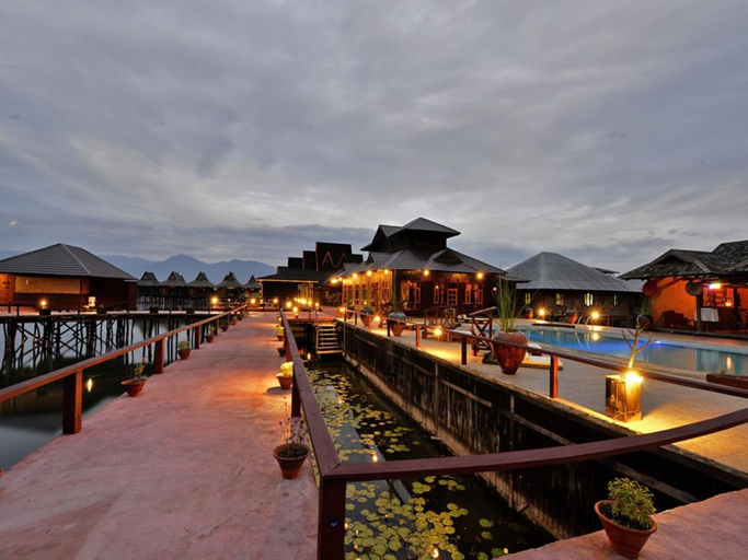 Exterior & Views 2, Shwe Inn Tha Floating Resort Hotel, Taunggye