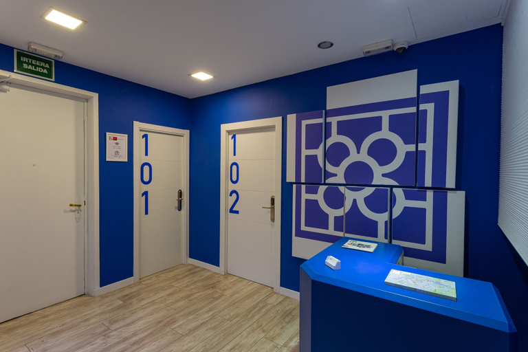 Others 5, Casual Blue, Vizcaya