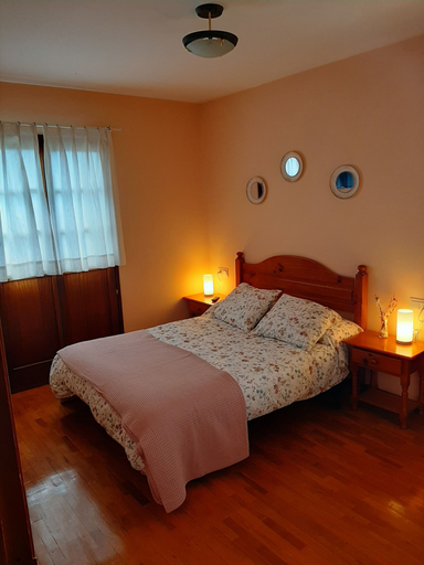 Bedroom 3, Valle la Fuente, Asturias