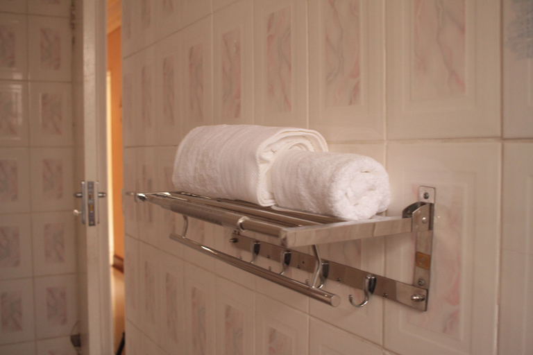 Others 5, Triple Palms Bed and Breakfast, Gaborone