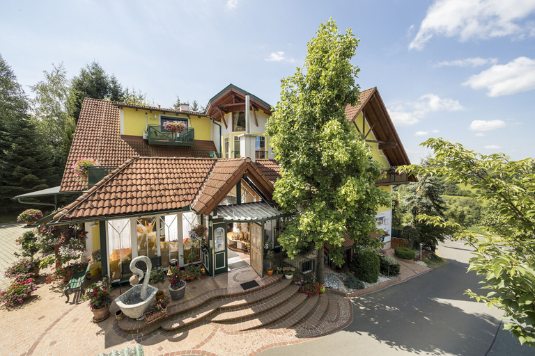 Exterior & Views 2, Thermenhof PuchasPLUS Loipersdorf, Jennersdorf