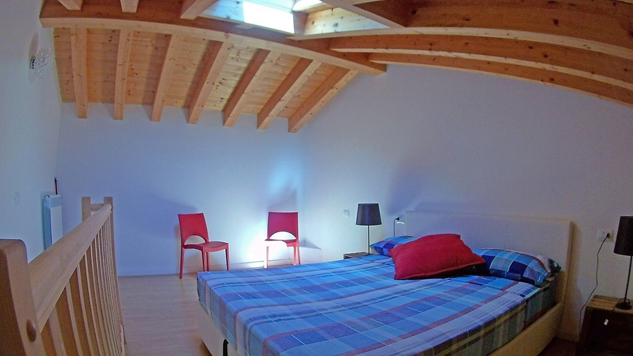 Bedroom 4, La Quiete 58 Holideal, Brescia