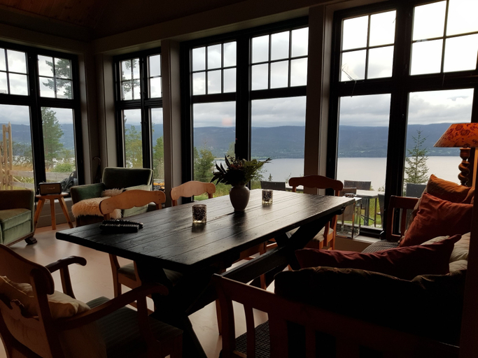 Others 5, Villa Fjara, Stange
