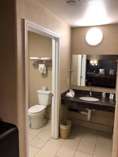 Bathroom 4, Casa Royal Inn, Santa Clara
