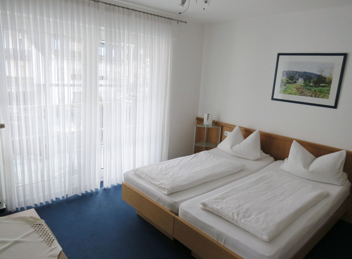 Bedroom 4, Hotel Retterath am Nürburgring, Ahrweiler