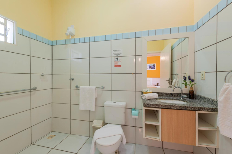 Bathroom 4, Pousada Rio Claro, Poconé