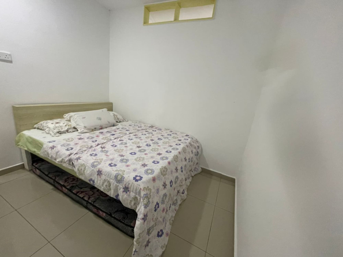 Bedroom 3, OYO 90497 Eva Homestay, Ranau