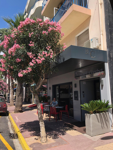 Exterior & Views 2, Hôtel Courbet, Alpes-Maritimes