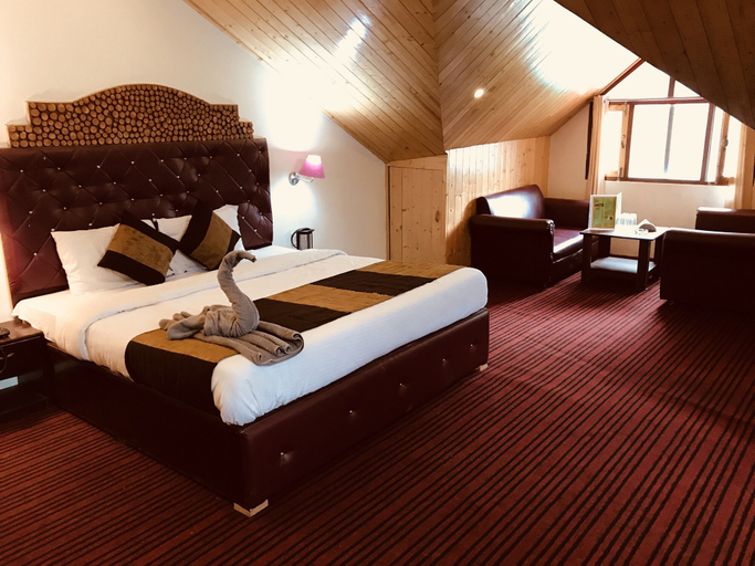 Bedroom 5, Hotel Hadimba Palace Manali, Kullu