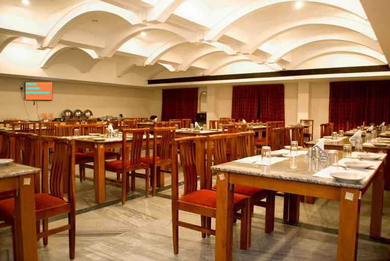 Food & Drinks 5, Hotel Rajadhane, Madurai