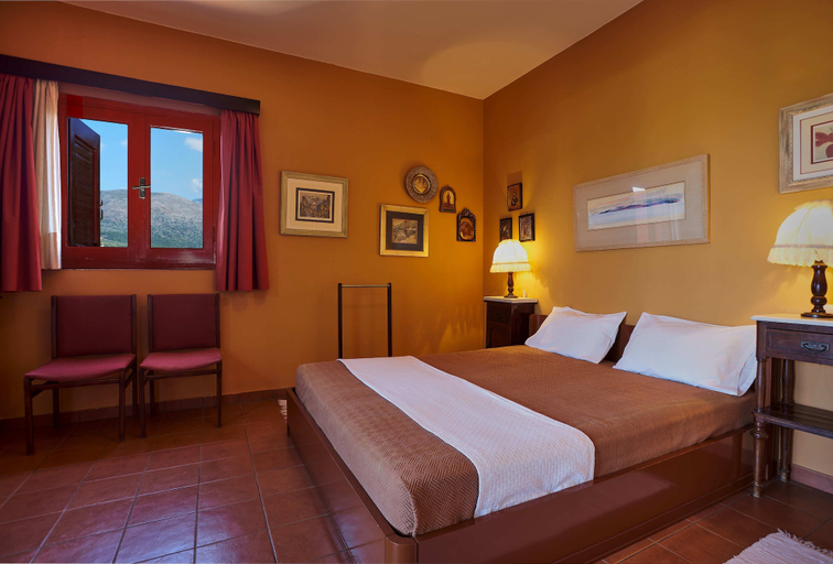 Bedroom 2, Villa Alexandra 6 Bedrooms Private Pool, Crete