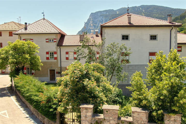 Primary image