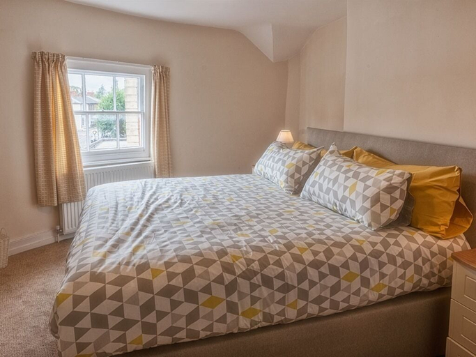 Bedroom 2, Luxury Town Centre Apartment Stratford Upon Avon, Warwickshire
