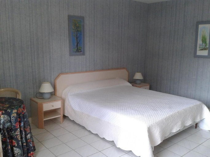 Bedroom 2, Village Club Yravals, Pyrénées-Orientales