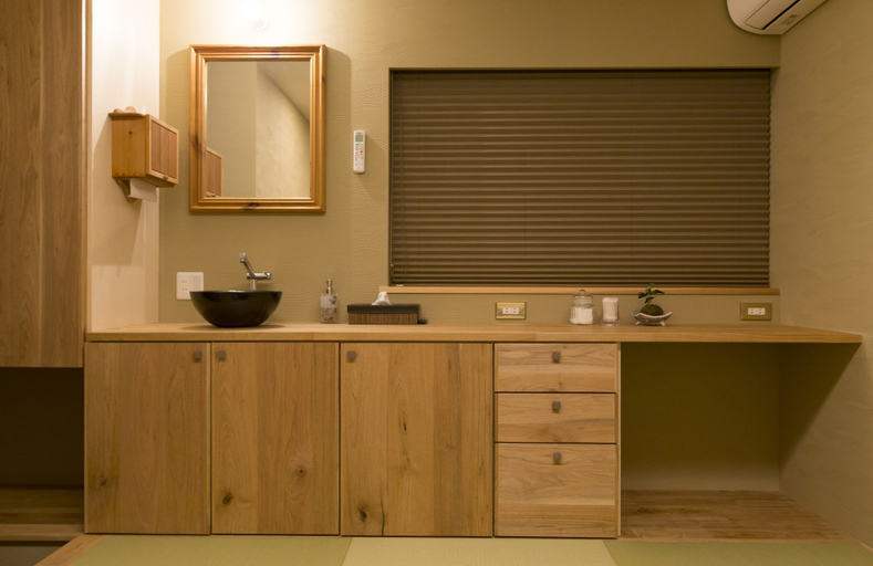 Bathroom, Shioriya, Nagano