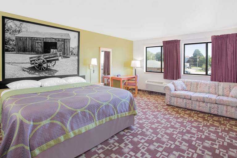 Bedroom 3, Super 8 by Wyndham Independence IA, Buchanan