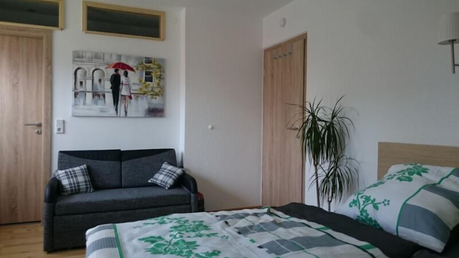 Bedroom 4, Sommerfrische Nebra, Burgenlandkreis