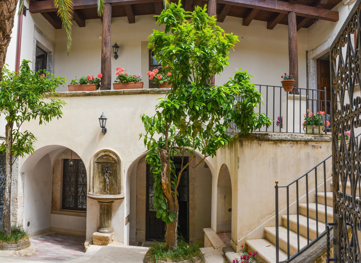Exterior & Views 2, Palazzo Candida B&B, Reggio Di Calabria