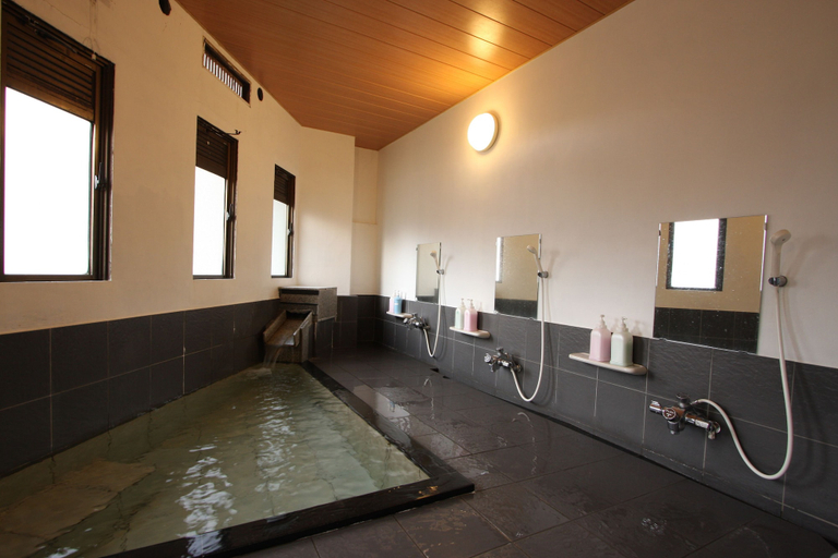 Bathroom 4, Ryokan Kawahiro, Nozawaonsen