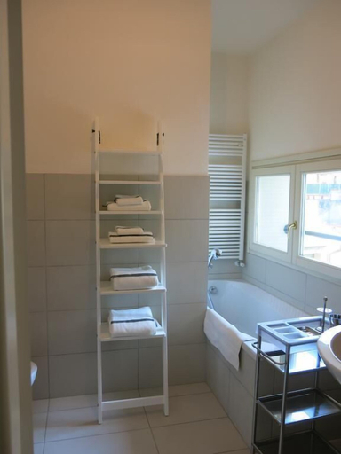Bathroom, Appartamento Renzo, Lecco