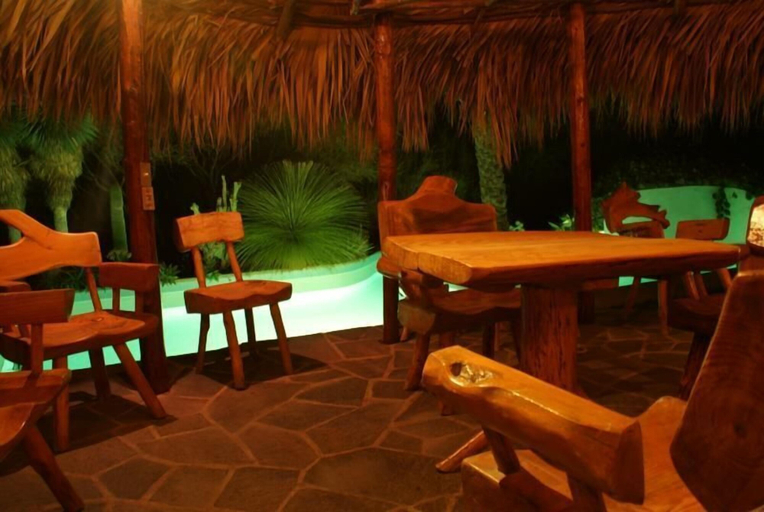 Food & Drinks 5, Nirvana Restaurant And Retreat, Allende