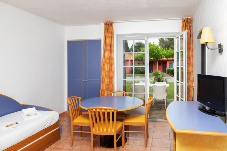 Bedroom 3, SOWELL RÉSIDENCES Les Chênes Verts, Var
