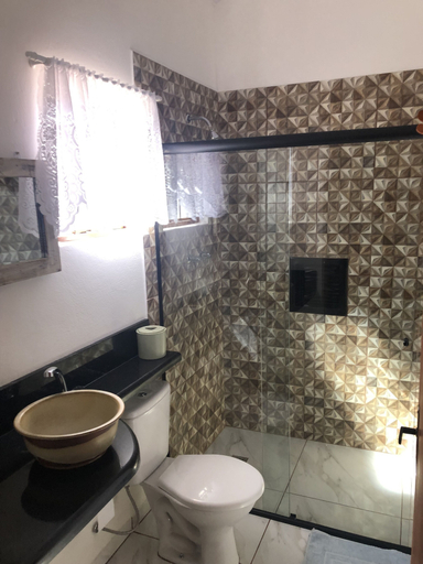 Bathroom 3, Pousada Vale dos Sonhos, Cunha