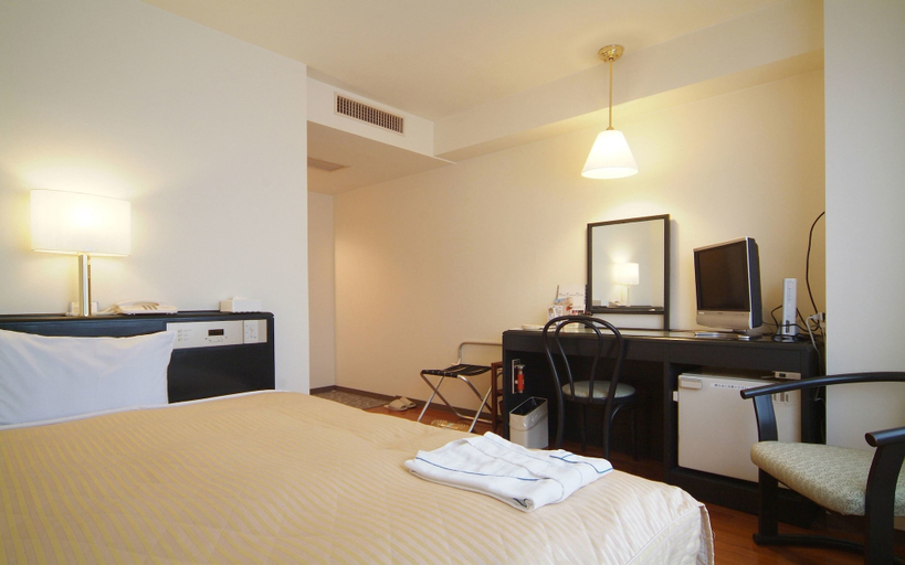 Bedroom 3, Hotel Crown Hills Himeji, Himeji