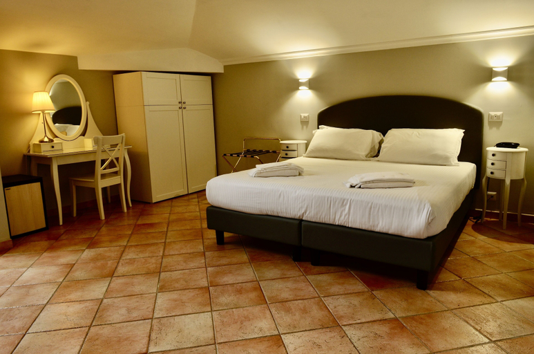 Bedroom 2, Sourire Hotel, Rome