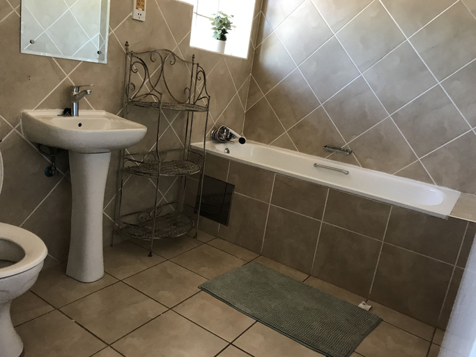 Bathroom 3, Vintage Palm, Gaborone