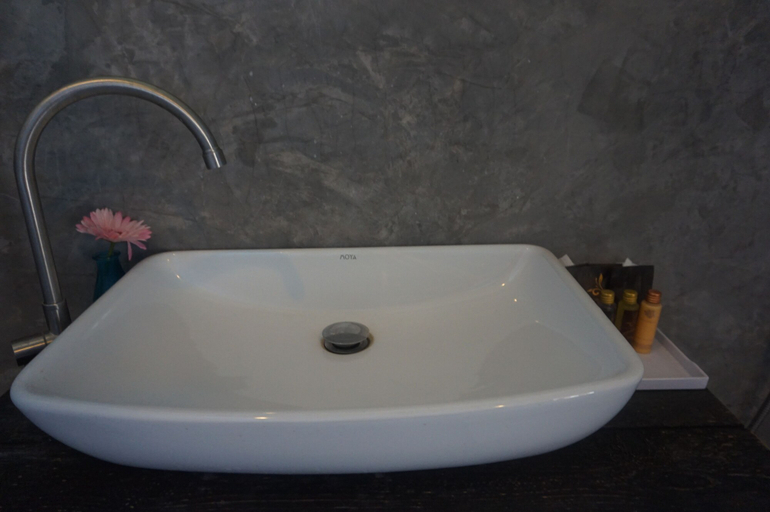 Bathroom 4, Pattara House, Muang Buri Ram