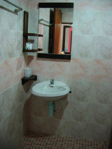 Bathroom, Ruen Kaew Boutique Resort, Sung Men
