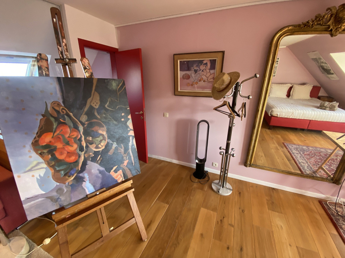 Bedroom 2, Artist's Loft & Garden, Oost-Vlaanderen