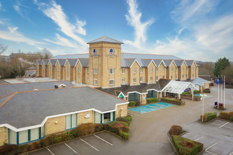Exterior & Views 2, DoubleTree by Hilton London Elstree, Hertfordshire
