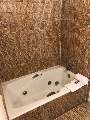 Bathroom 4, Days Inn by Wyndham Camarillo - Ventura, Ventura