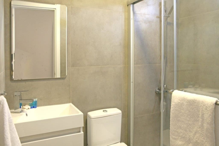 Bathroom 4, Corina Suites and Apartments