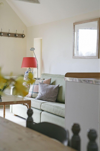 Others 5, Thyme Cottage, East Sussex